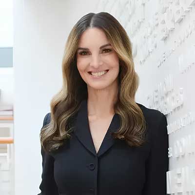 Aimee Bayer-Thomas